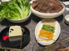 -德天肥牛海鲜火锅(城西银泰店)