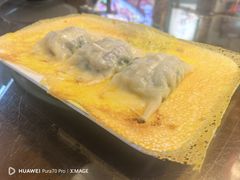 -东来菜馆•手抓海鲜家常菜•海鲜锅贴(鸽子窝店)