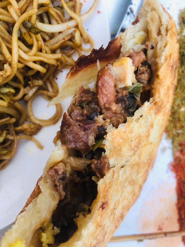 吴家肉火烧-"肉很多,挺好吃的,外皮酥脆,多汁."-大众点评移动版