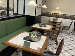 -喃喃椰·糟粕醋·椰子鸡火锅(七堡花园店)