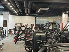 -黑白健身·私教·拳击·普拉提(体汇+红馆店)
