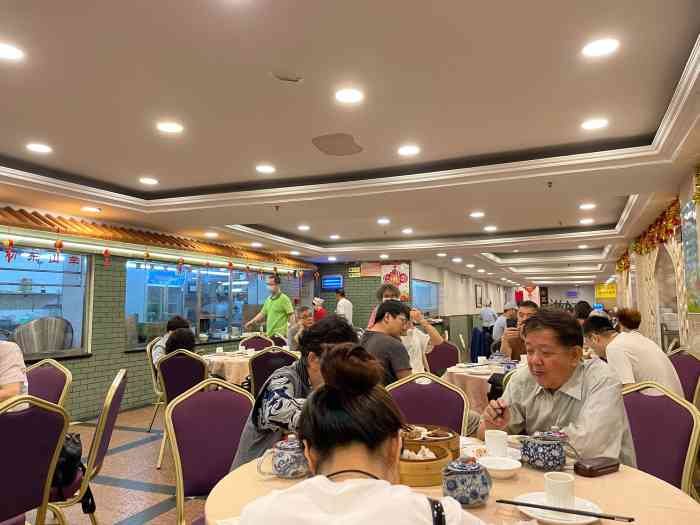 回民饭店(中山六路店)-"广州老字号的回族餐厅,哈哈,现在有早茶直.