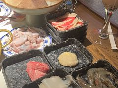 -哥老官重庆美蛙鱼头(日月光店)