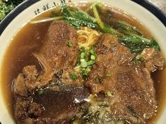 -玖鲜小笼(中山广场店)