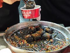 -黑色经典臭豆腐·湖南特产(坡子街店)