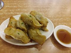 -小姜锅贴(凤凰街店)