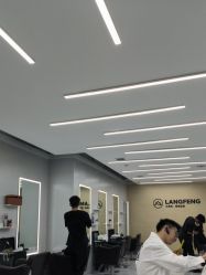 点击看大图 -朗峰专业美发沙龙