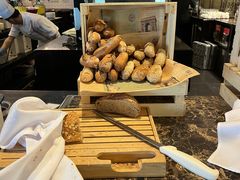 -圣丰索菲特·2 On 988 Café 自助餐厅