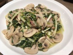 -童年小筑餐厅(申花路店)