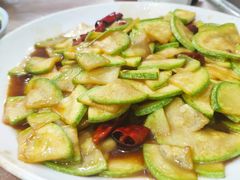 -蓝精灵饺子店