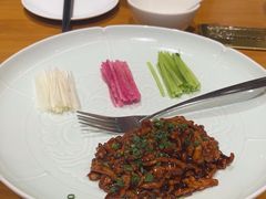 -乐忻皇朝(上海中心大厦店)