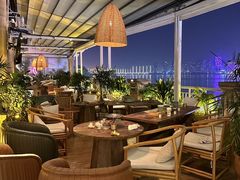 -不二民谣音乐餐酒吧(长沙店)