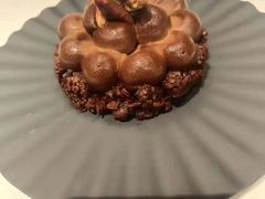 -潮一不贰·法式甜品·生日蛋糕·西式简餐(外滩店)