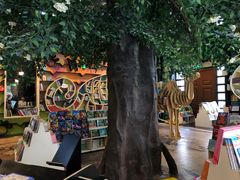 -钟书阁(松江泰晤士小镇店)