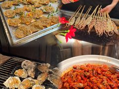 -领鲜活海鲜榴莲自助火锅(东门店)