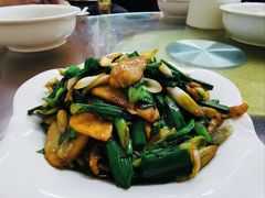 大蒜茨菇-胡子饮食店