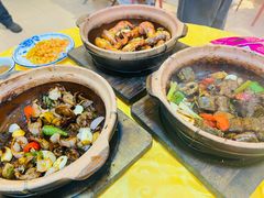 -天宝食坊·啫啫煲大排档(西华路店)