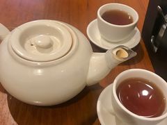 餐具摆设-玫瑰苑烧腊饭店