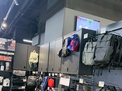 -迪卡侬(大英山店)