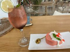 -共舞时光猫咖·狗咖(新街口店)