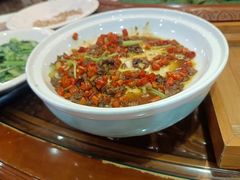 -园中园美食城