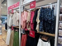 -优衣库(苏州吴江万象汇店)