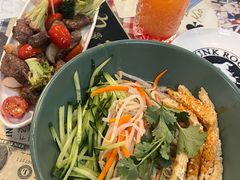 -鼓楼吃面·肉啃肉(南锣鼓巷店)
