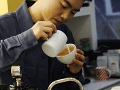 -YECLIP COFFEE黄色回形针咖啡