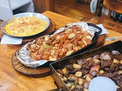-老东镇啤酒屋海鲜加工·蒸汽海鲜·海鲜烧烤(台东店)
