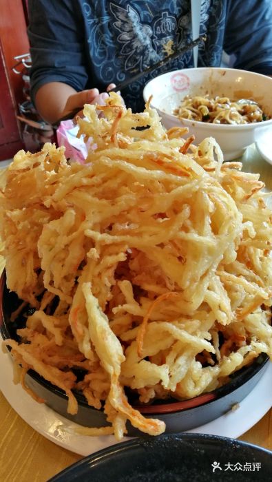 老洛阳面馆(西峡店)炸咸食图片 - 第2张