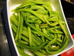 -热火朝天鲜切牛肉火锅(南强街巷店)