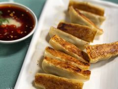 虾肉锅贴-众口斋锅贴(银泰城店)