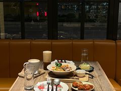 -Common Table · Brunch & Coffee