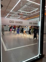 -CICI街舞专业培训