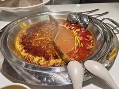 -老房老舍重庆火锅(假日城市店)