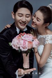 -雪中彩影婚纱摄影·微光艺术中心