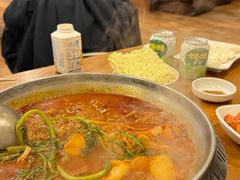 -喇喇排骨火锅·传统韩式脊骨汤(望京西园总店)