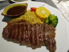 西冷牛扒配意粉-昔士风中西餐厅(天河公园店)
