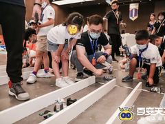 -百变天才机器人编程中心·信奥·VEX竞赛·无人机(金田广场店)