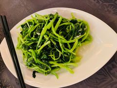 -粤尚腾香居中餐厅(首都机场希尔顿店)