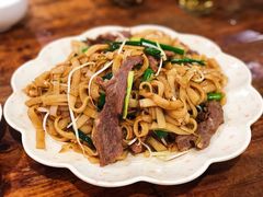 干炒牛河-南记食粥坊·宵夜大排档(莲花总店)