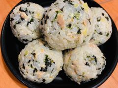 -肥肥虾庄·金牌油焖大虾(杨园滨江时代walk店)