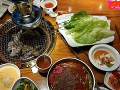 -万兴佳烤肉·长白山老味道(东岸里店)