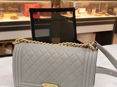 -用真奢侈品名表名包回收中心(朝阳万达店)