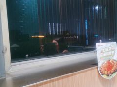 -七欣天香辣蟹火锅(南京建宁路大观天地店)