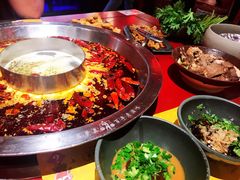 -谭鸭血老火锅·匠心(环球港旗舰店)