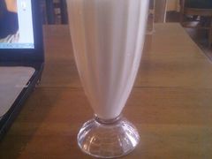 香蕉牛奶-雕刻时光咖啡馆(交大店)