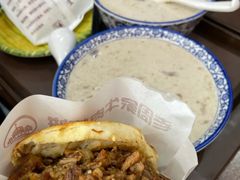 牛肉烧饼（多肉）-穆得·老周家牛肉烧饼(普利街店)