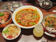 -古都历食南京菜·烤鸭·鸭血粉丝·汤包(南京博物院店)