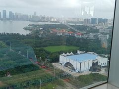 -黄金海景大酒店-旋转餐厅